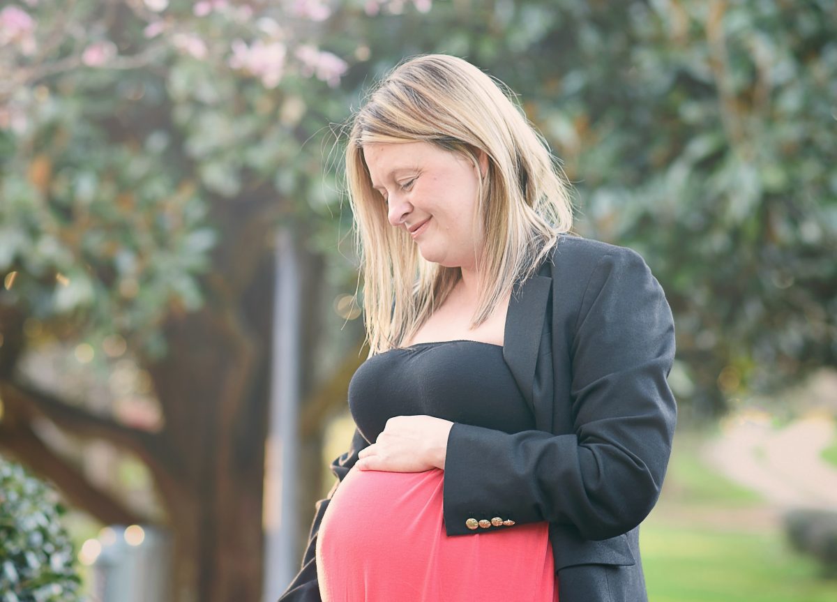 paula_pregnancyhoriz